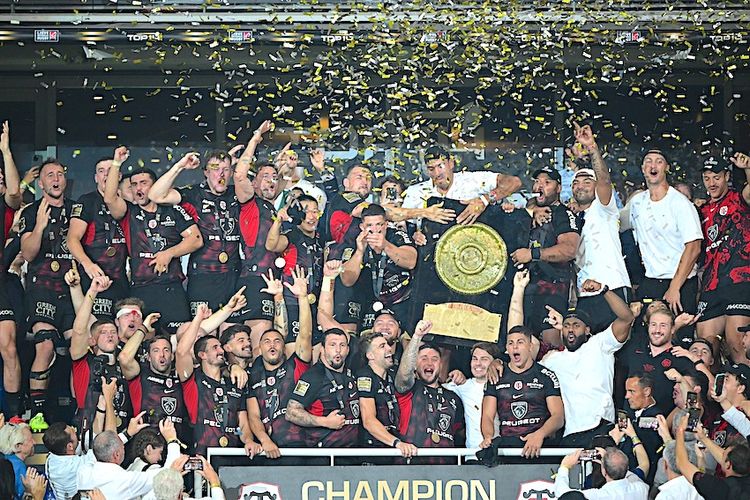RUGBY PRO - Finale de fous entre Toulouse et Bordeaux. Mondial pour les Bleuets. Blacks pour les Coqs